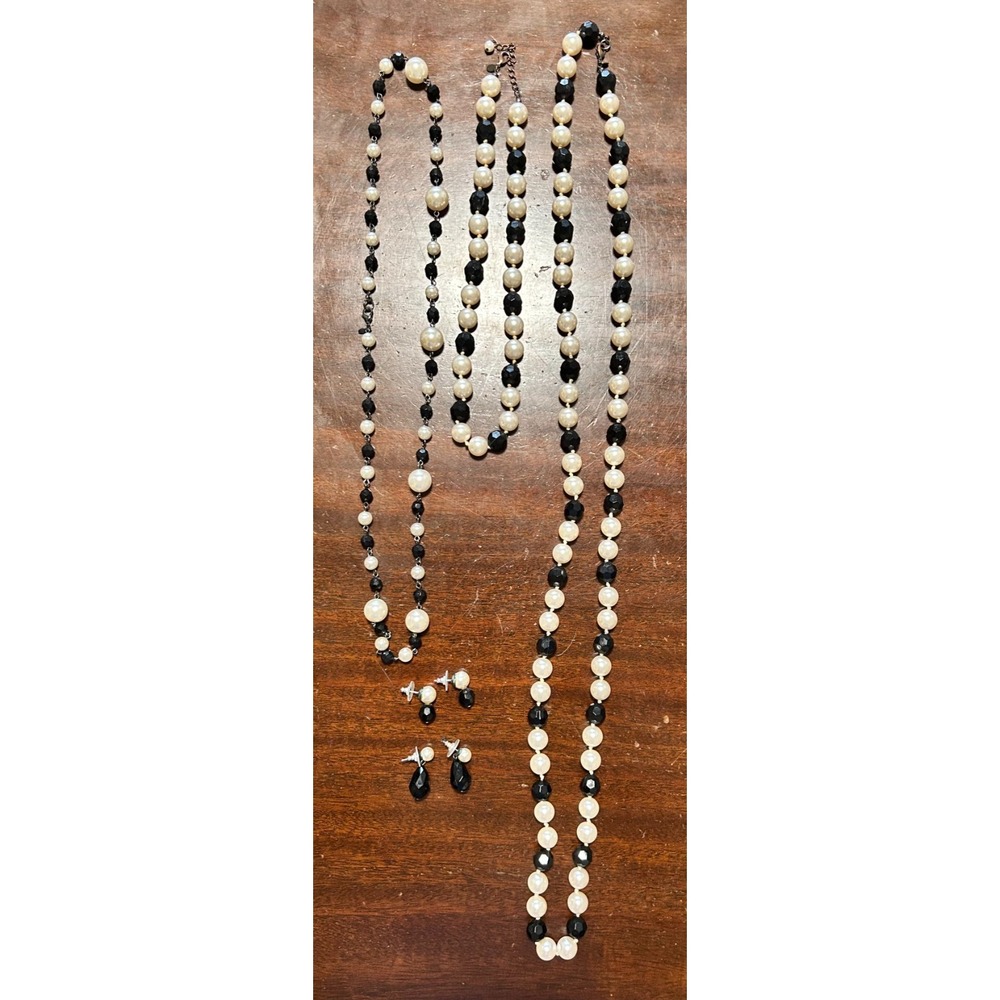 Signed RMN Roman Vintage 5Pc Set Black White Faux Pearl Flapper Necklace Earring